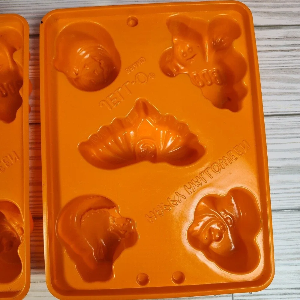 Jello Jell-O Jigglers Halloween Molds‎ Lot 5 Bats Pumpkin Ghost Skull Witch Cats